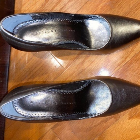 Martinez Valero Encrusted Heel Pewter Pumps Size 8 - Picture 5 of 6